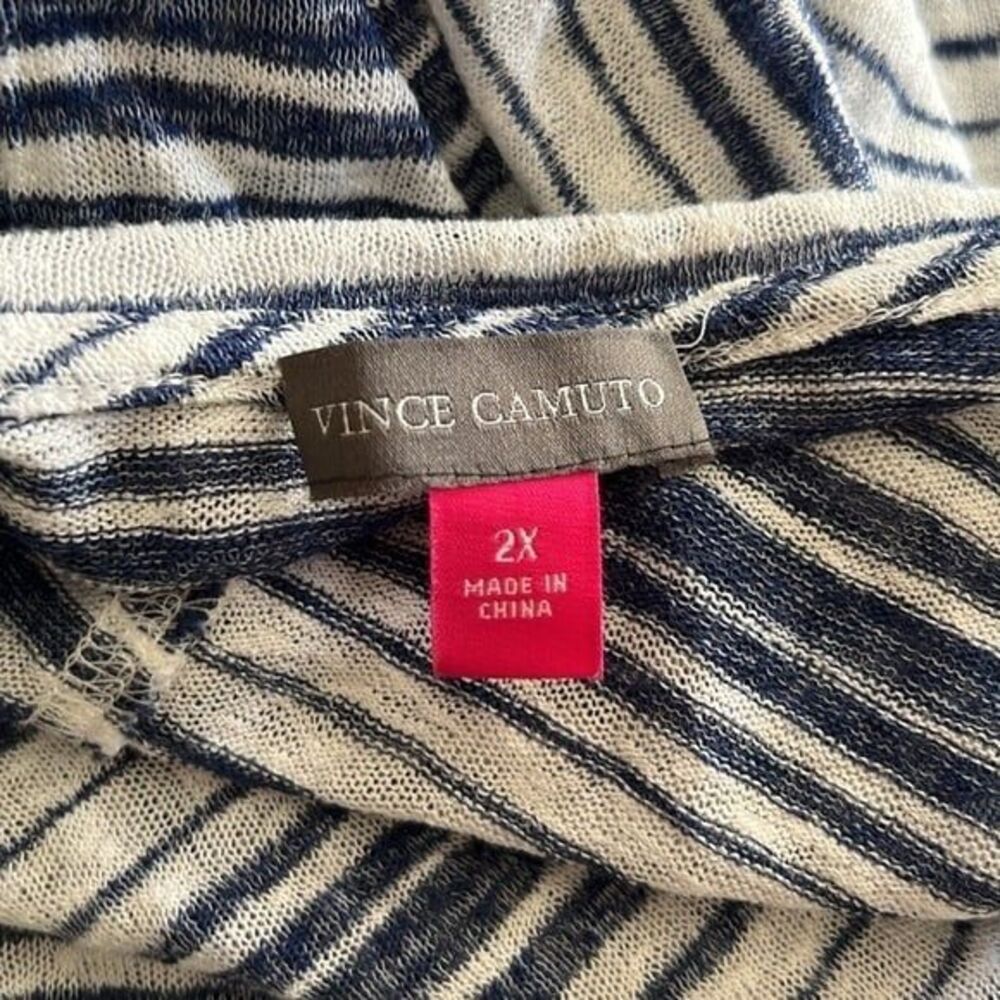 Vince Camuto Womens Misaligned Pullover Blouse - Picture 8 of 9